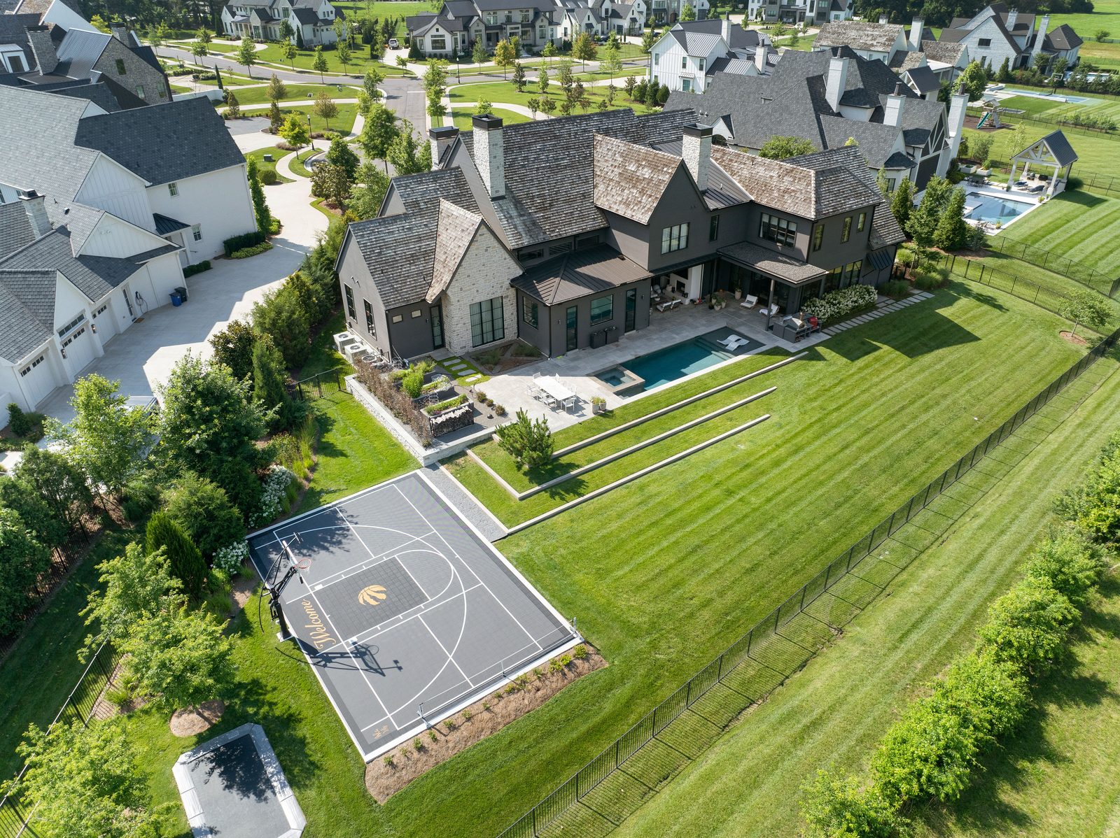 Custom court layout